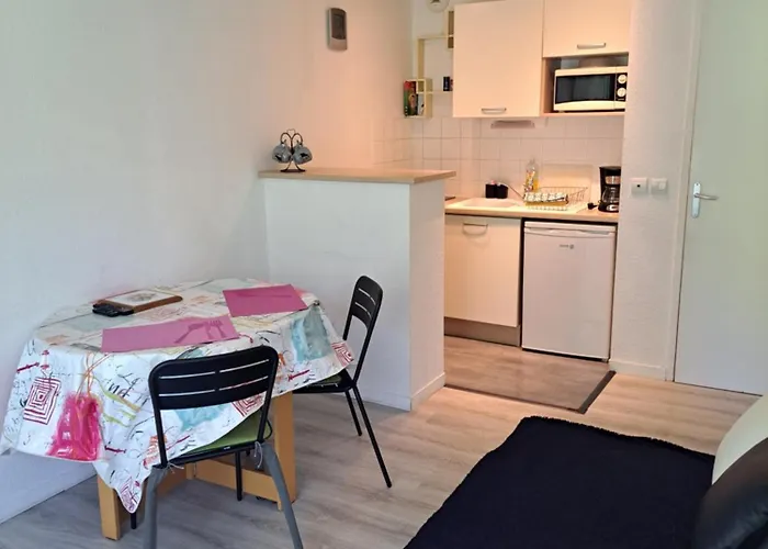 De 30m2 Dans A Proximite D'honfleur Apartment